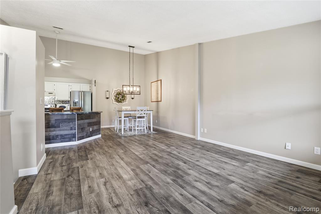 61212 Greenwood Drive, South Lyon, MI 48178 — Photo 20