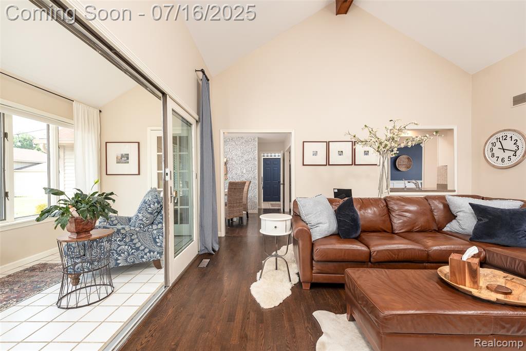 7366 E Maple Avenue, Grand Blanc, MI 48439 — Photo 13