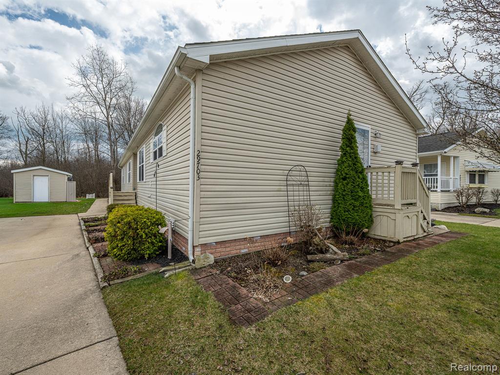 29703 Vinewood Lane, Gibraltar, MI — front exterior