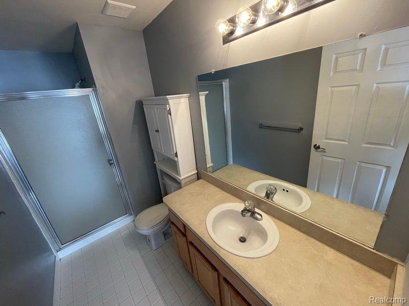 45538 WARWICK Drive, Macomb, MI 48044 — Photo 10