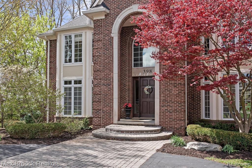 398 Shrewsbury Drive, Clarkston, MI 48348 — Photo 6