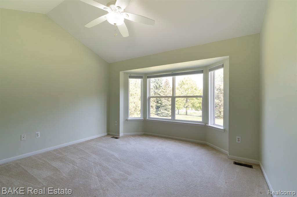 49402 N Glacier, Northville, MI 48168 — Photo 22