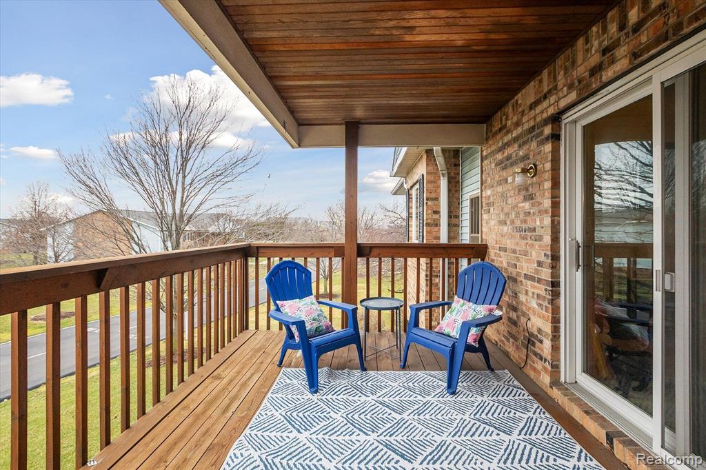 1325 HARBOUR Boulevard, 85, Trenton, MI 48183 — Photo 27