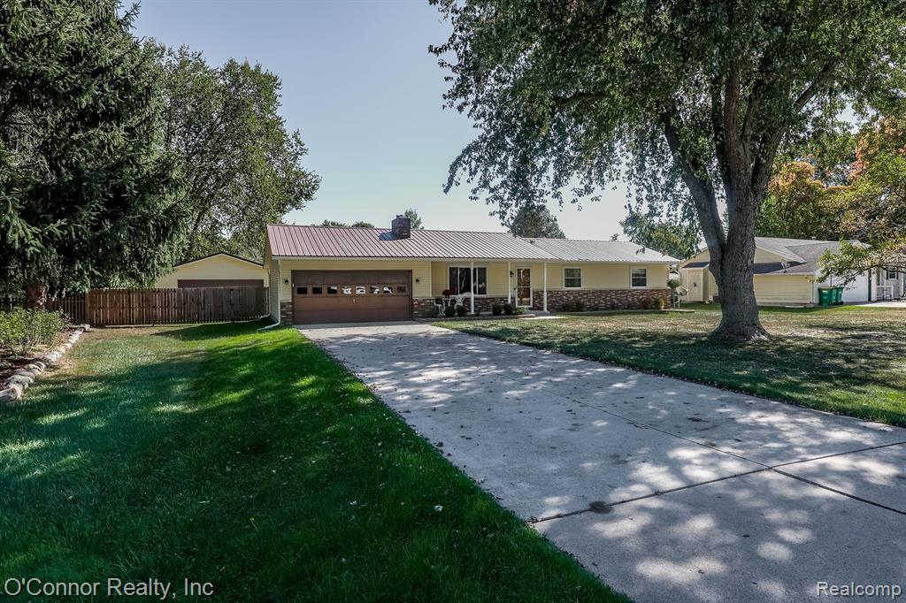 3082 Stoneybrook Lane, Port Huron, MI 48060 — Photo 31