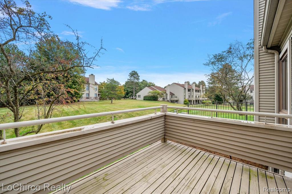 733 Hamilton Court, Rochester Hills, MI 48307 — Photo 14