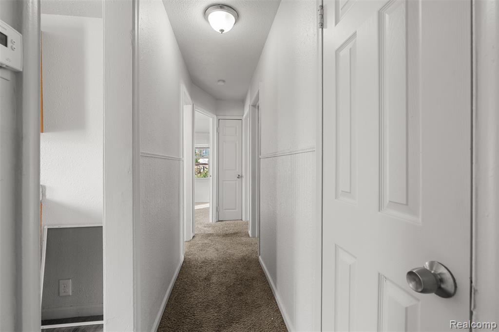 8203 Brace Street, Detroit, MI 48228 — Photo 26
