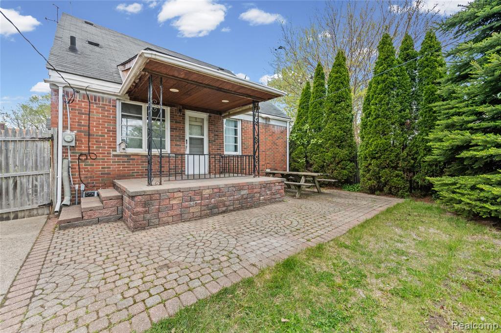 6874 Greenview Avenue, Detroit, MI 48228 — Photo 26