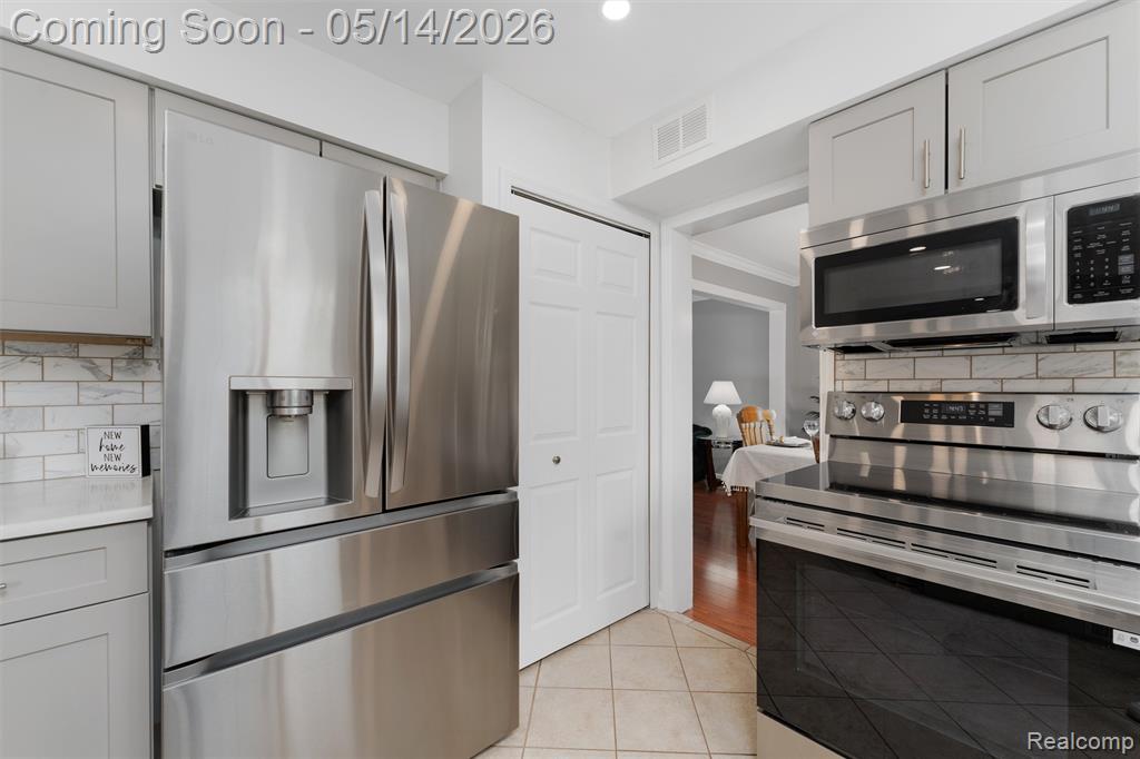 7225 Camelia Court, Canton, MI 48187 — Photo 13