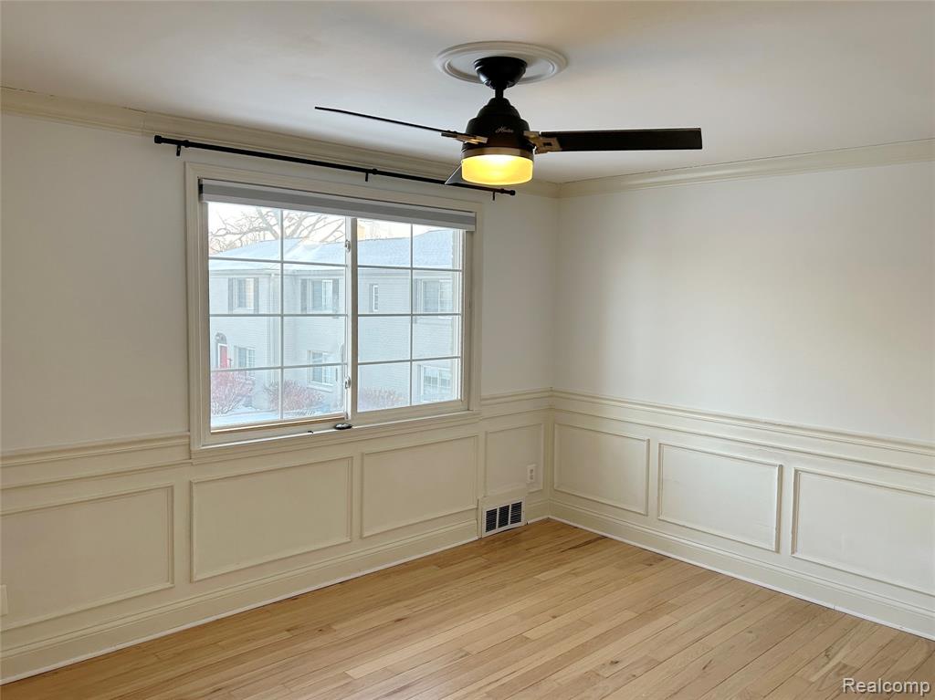 702 Graefield Court, Birmingham, MI 48009 — Photo 10