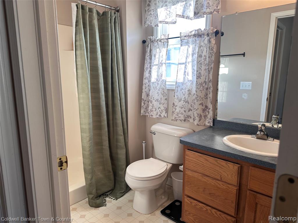 714 Eagle Drive, Fenton, MI 48430 — Photo 18