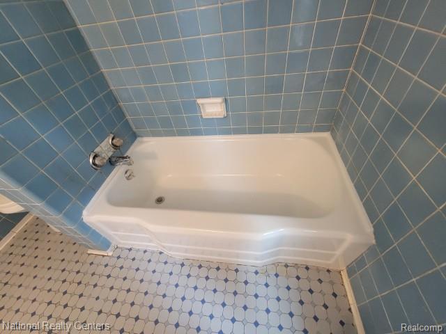 60001 E 8 MILE Road, South Lyon, MI 48178 — Photo 31