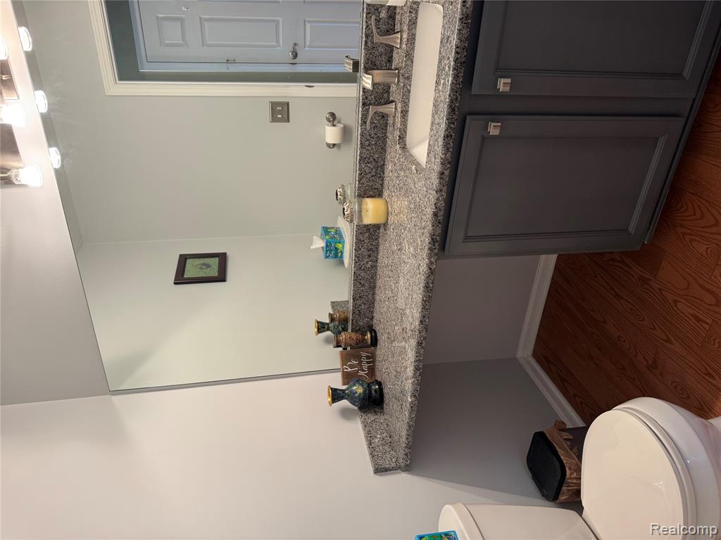 5708 Berwick Court, Clarkston, MI — Photo 25