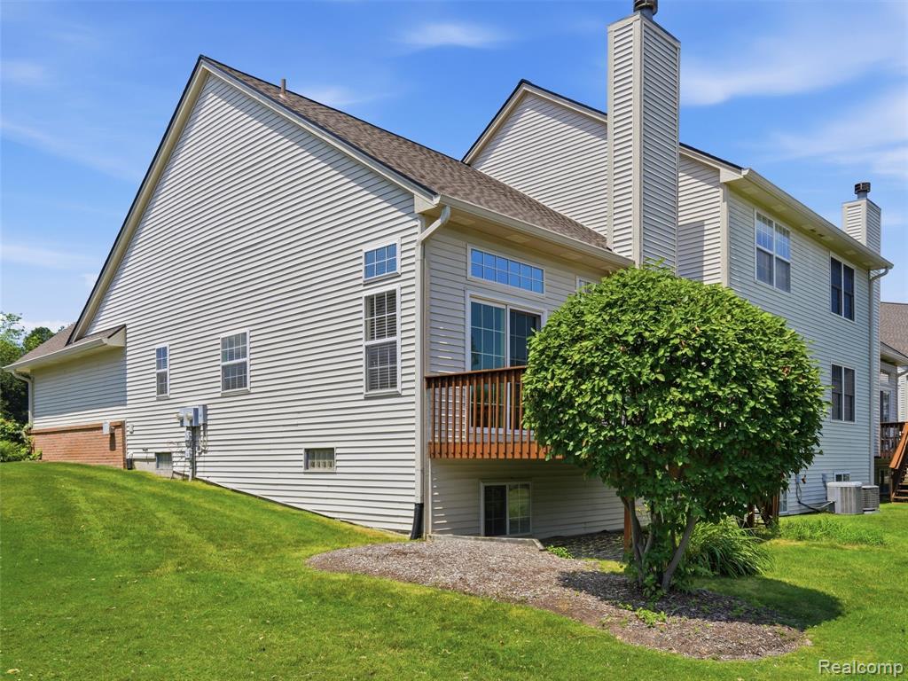 6394 Heron Park Way, Clarkston, MI — Photo 48