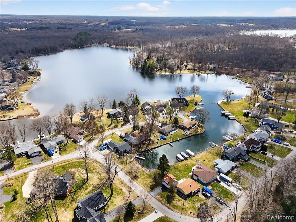 3318 Shawnee Trail, Pinckney, MI 48169 — Photo 44