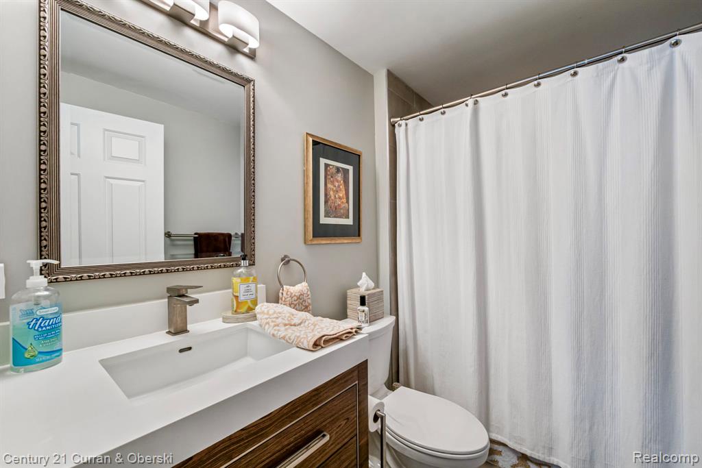 26024 Island Lake Drive, Novi, MI — Photo 51