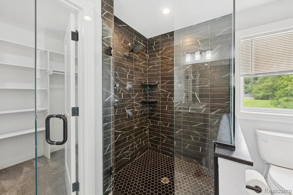595 BRIGHTON LAKE RD, Brighton, MI 48116 — Photo 24