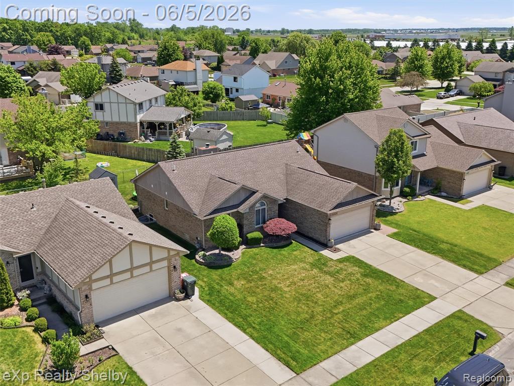 46048 Duke Drive, New Baltimore, MI — Photo 42