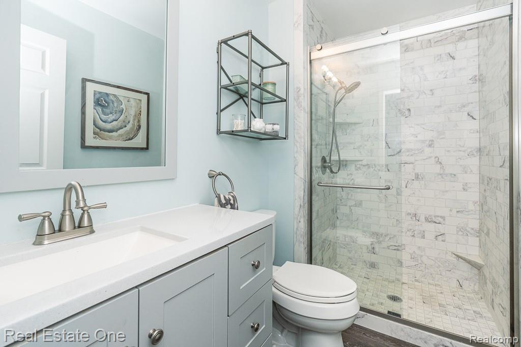 606 Whitney Drive, Rochester Hills, MI 48307 — Photo 30