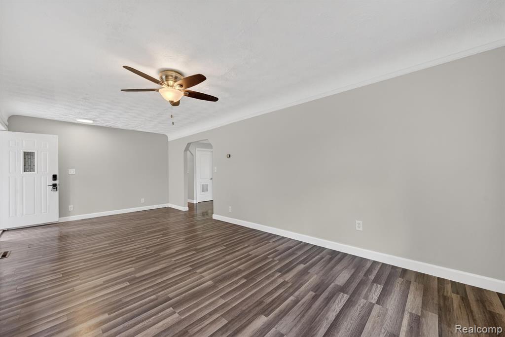 15013 Birchwood Drive, Holly, MI 48442 — Photo 6