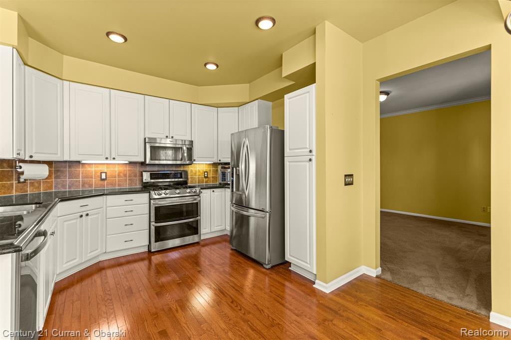 710 Saint Johns Blvd. Saint Johns Boulevard, Lincoln Park, MI 48146 — Photo 14