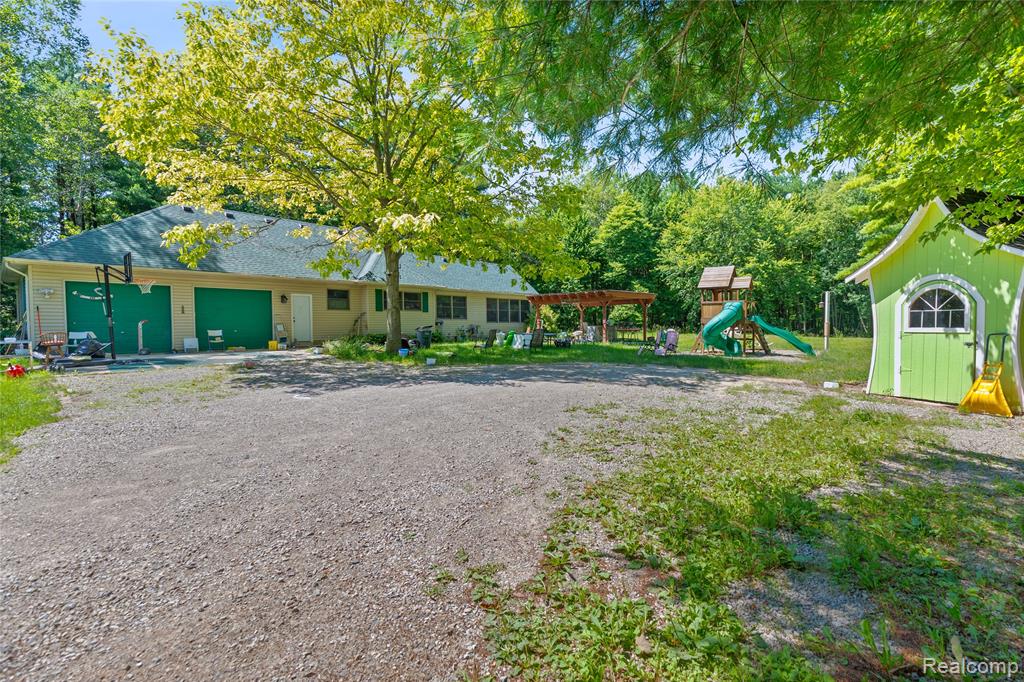 680 S Bartlett Road, St. Clair, MI 48079 — Photo 49