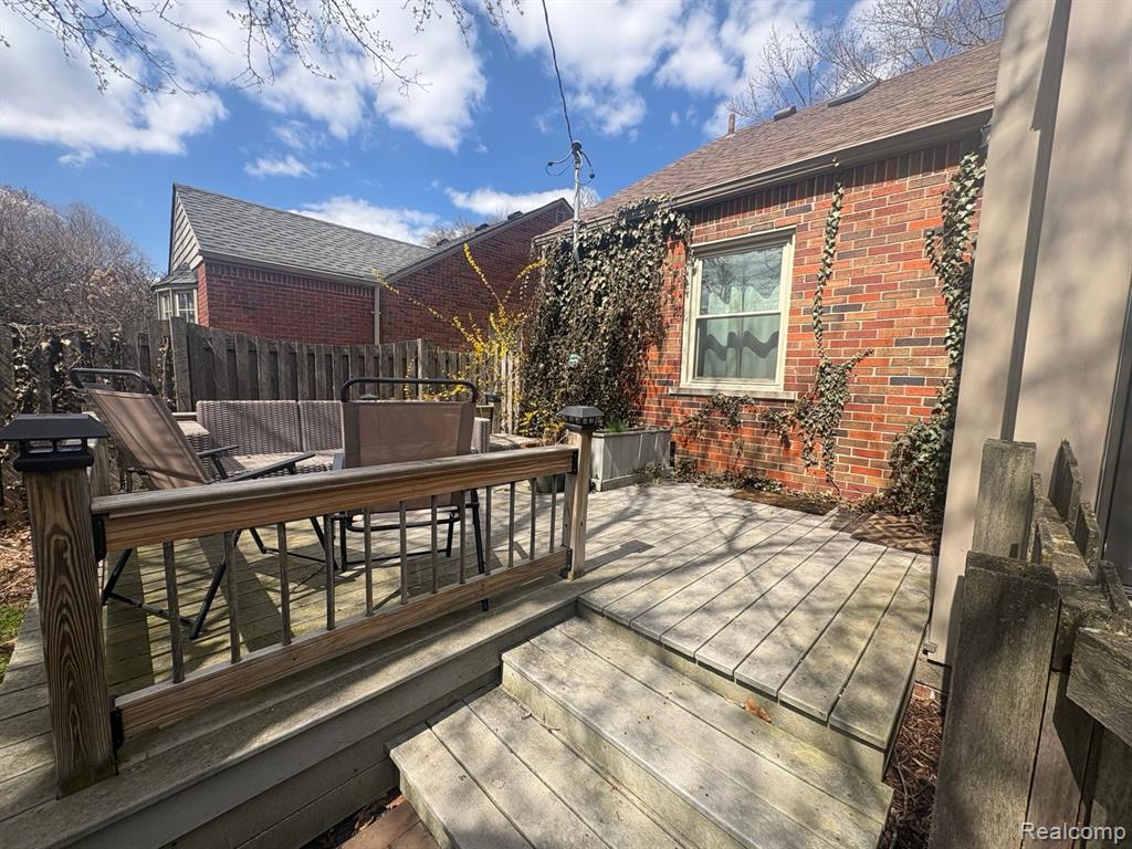 409 Belanger Street, Grosse Pointe Farms, MI 48326 — Photo 38