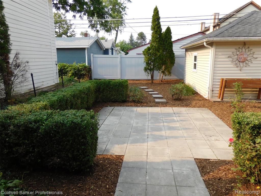 891 Humphrey, Birmingham, MI 48009 — Photo 3