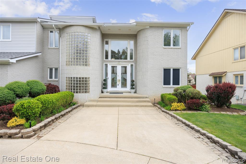 4149 Marlwood Drive, West Bloomfield, MI 48323 — Photo 4
