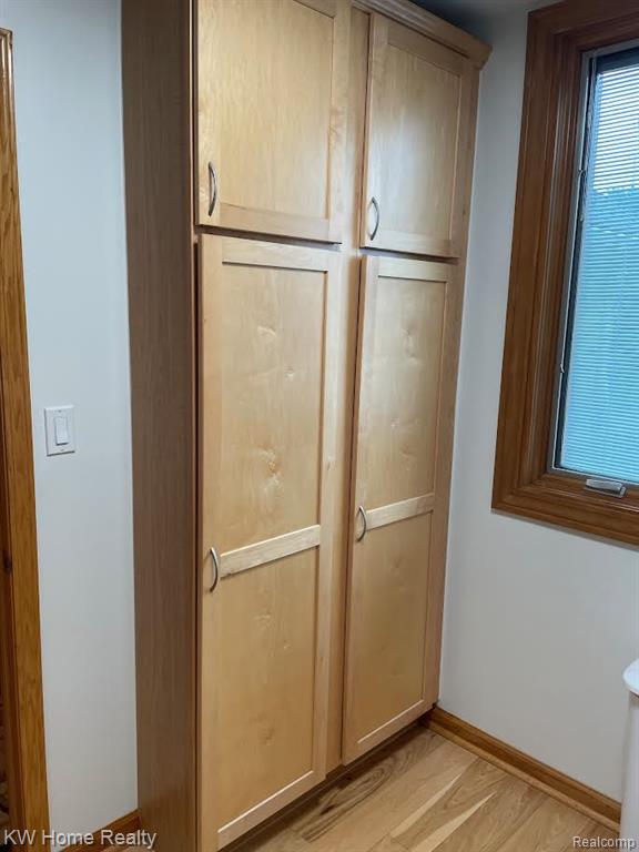4568 Rolling Ridge Road, West Bloomfield, MI 48323 — Photo 36