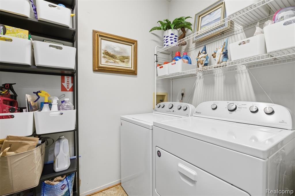 29325 Laurel Drive, Farmington, MI 48331 — Photo 13