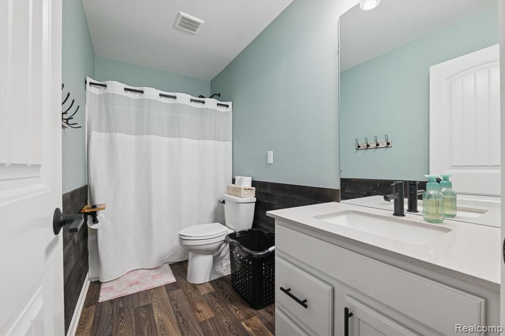 51300 Kirby Drive, New Baltimore, MI 48047 — Photo 39