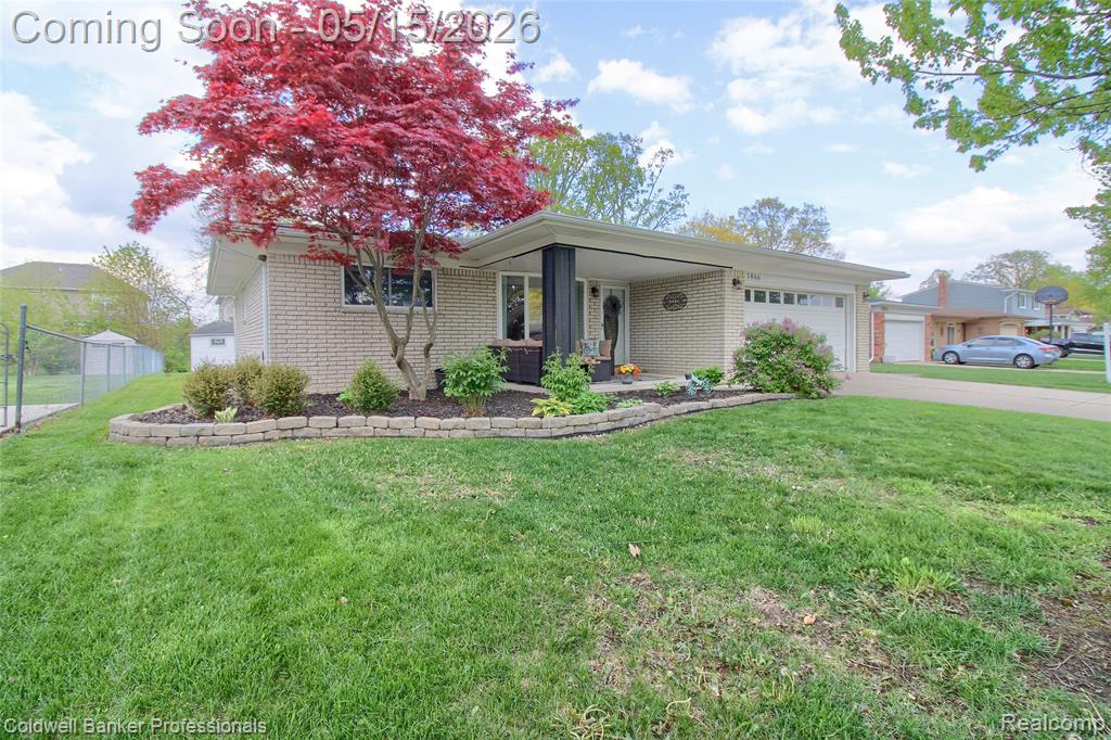 5866 Willow Creek Drive, Canton, MI 48187 — Photo 2