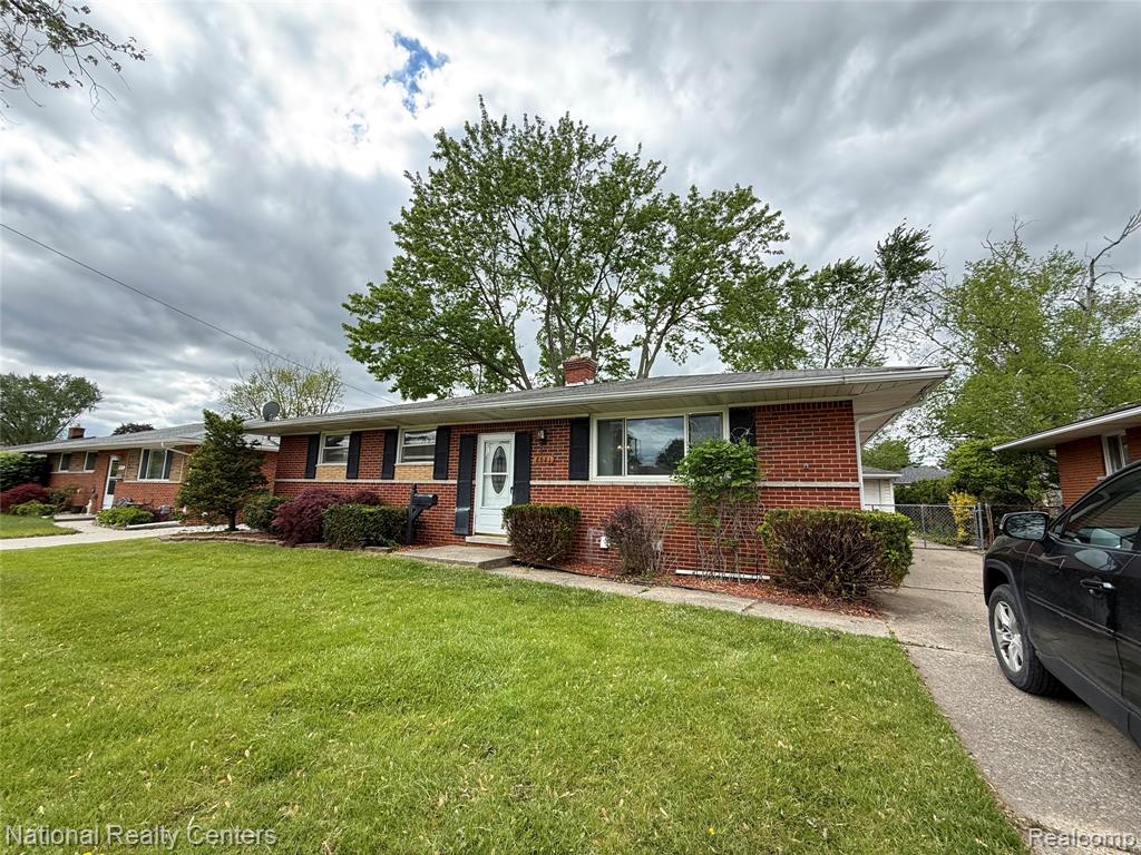 8981 Shannon Drive, Sterling Heights, MI 48314 — front exterior