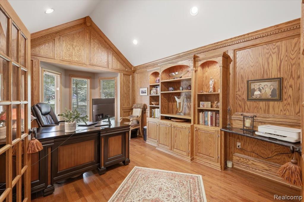 10005 Creekwood Trail, Davisburg, MI 48350 — Photo 27