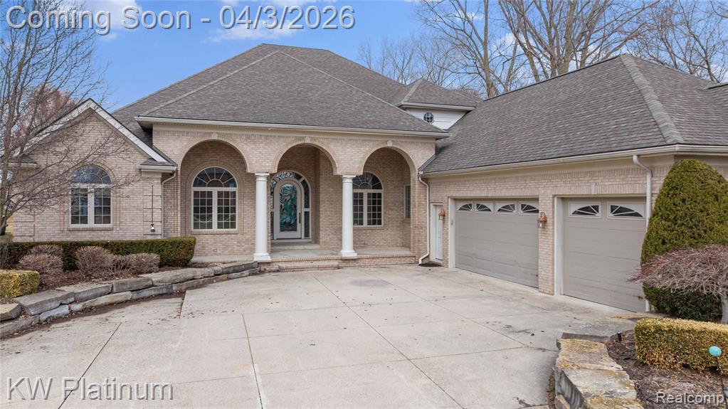 48877 Point Lakeview Drive, Chesterfield, MI 48047 — Photo 3