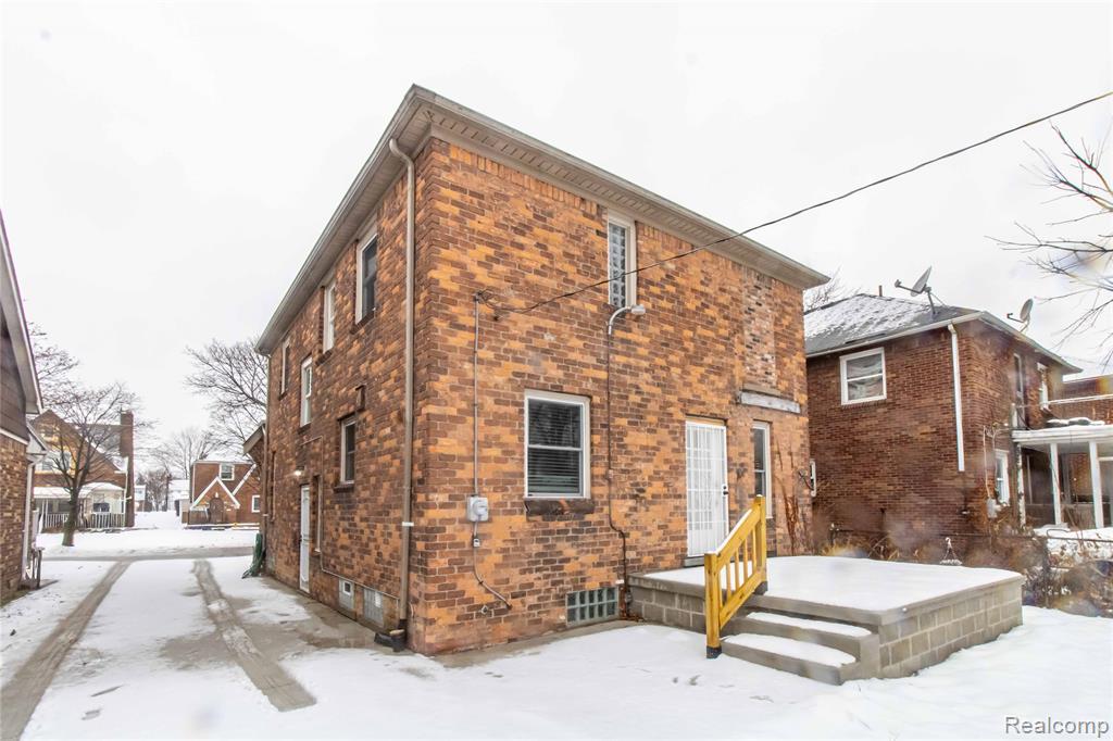 5784 WHITTIER Street, Detroit, MI 48224 — Photo 31