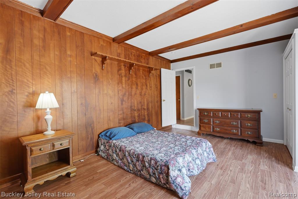 10507 Lafollette Drive, Brighton, MI 48114 — Photo 15