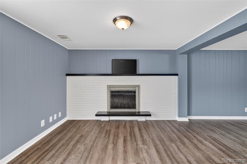 4199 Sheraton Drive, Flint, MI 48532 — Photo 21