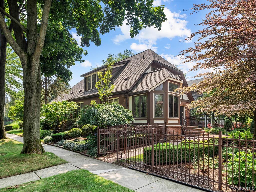 787 Ridgedale Avenue, Birmingham, MI 48009 — Photo 27