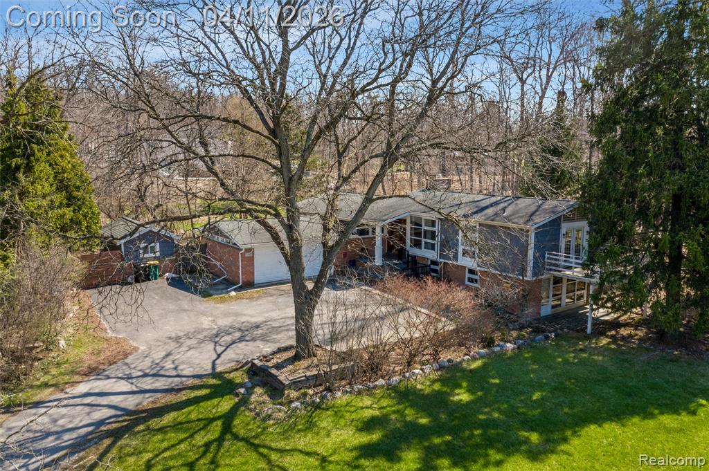 32998 Biddestone Lane, Farmington, MI, 48334