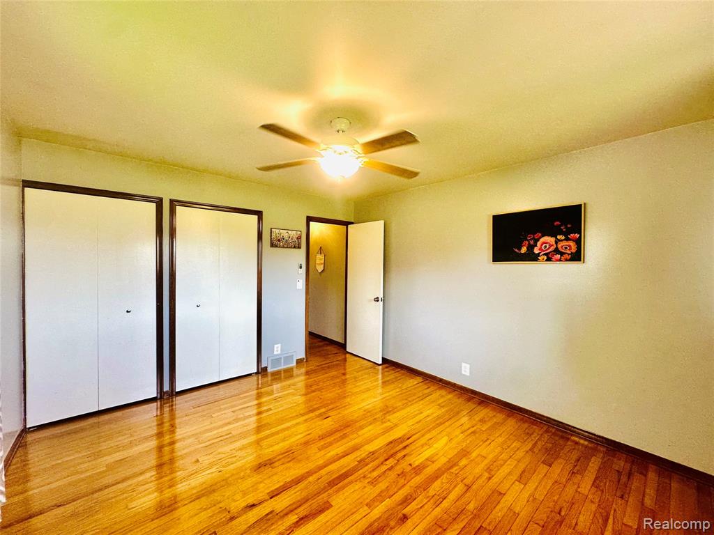 26321 Burg Road, Warren, MI 48089 — Photo 19