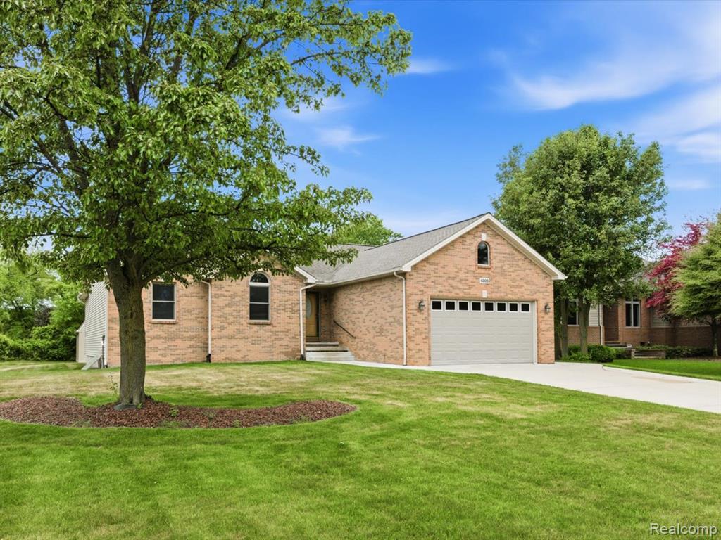 4305 Juniper Lane, Port Huron, MI 48060 — Photo 2