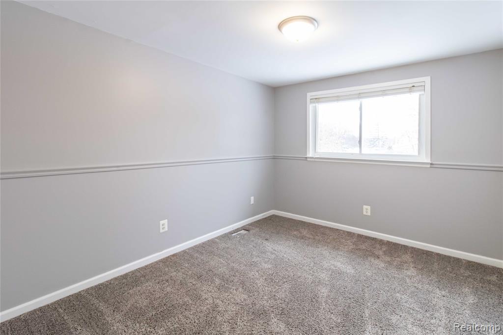 41870 Winter Court, Canton, MI 48187 — Photo 38