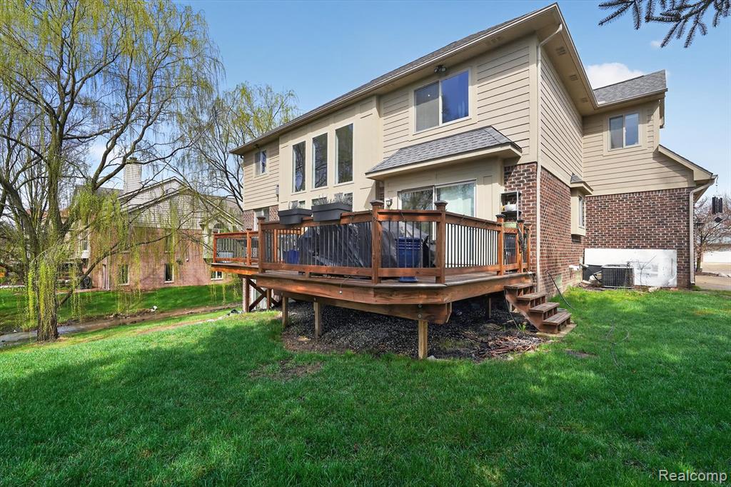 48877 Wildwood Court, Plymouth, MI 48170 — Photo 38