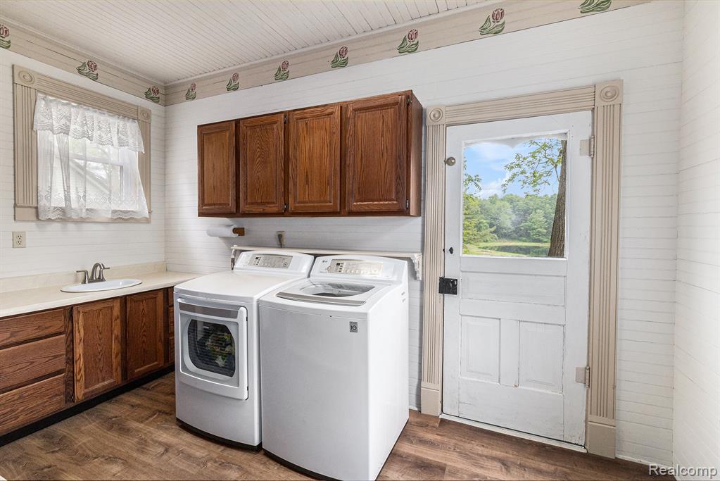 3801 Hollow Corners Road, Dryden, MI 48428 — Photo 32