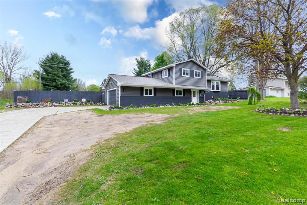 1337 Haines Road, Lapeer, MI 48446 — Photo 3