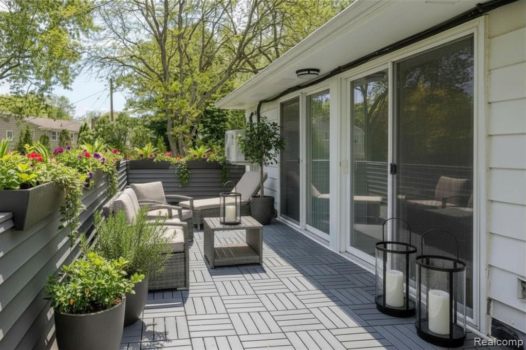 2862 Rossmoor Circle, Bloomfield Hills, MI 48302 — Photo 29