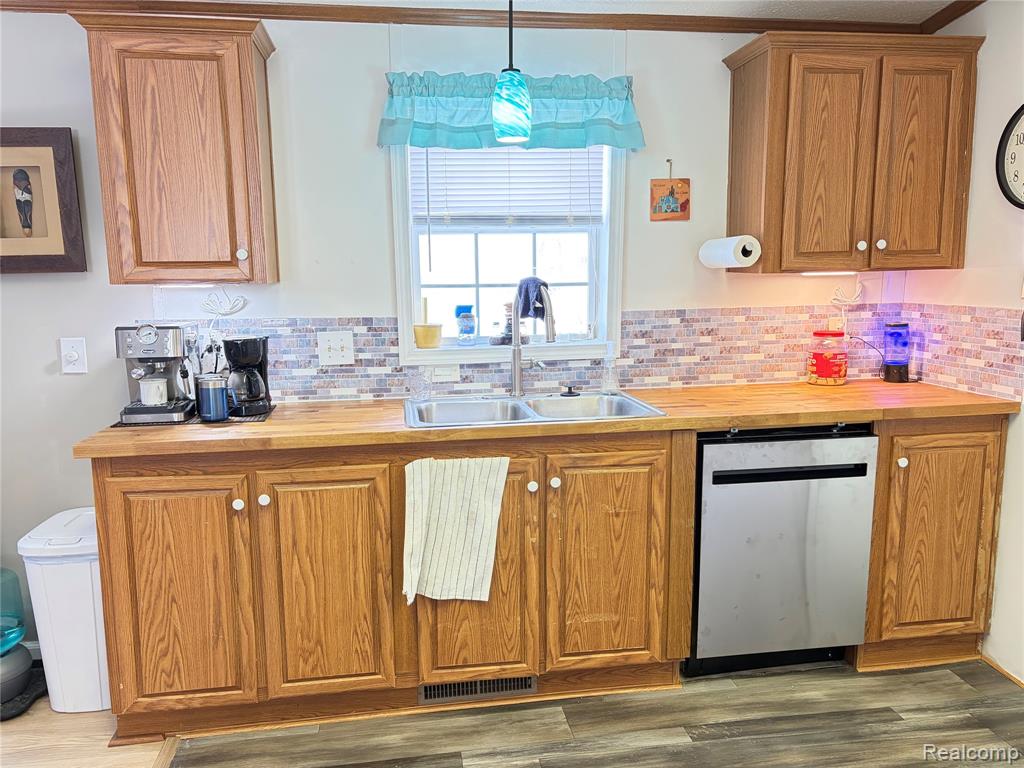 11065 Hickory Lane, Clio, MI 48420 — Photo 2