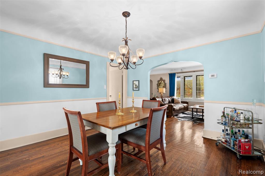 414 Cloverly Road, Grosse Pointe Farms, MI 48236 — Photo 16