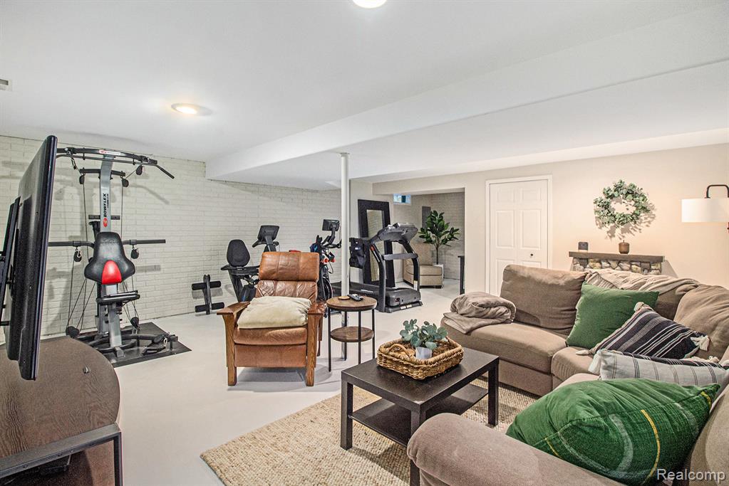 10177 Hawthorne Ridge Road, Goodrich Vlg, MI — Photo 18